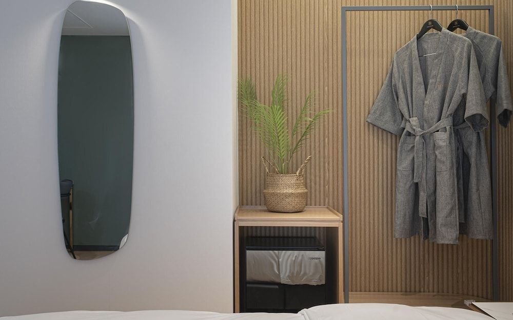 Brown Dot Yeoksam Branch Room (Premium B (OTT Bathtub)) 20