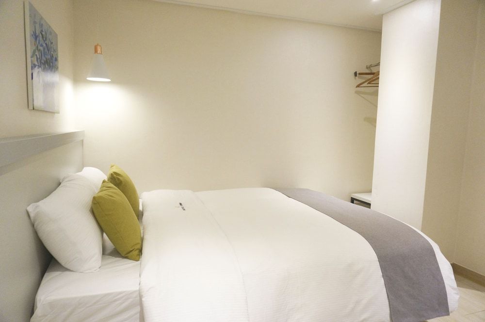 Hotel Victoria Double Room 6