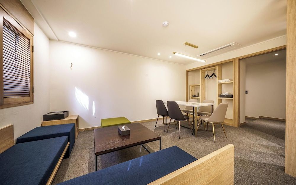 Jamsil Stay Hotel Room (Vip party room (LG 70 inch large TV/N)