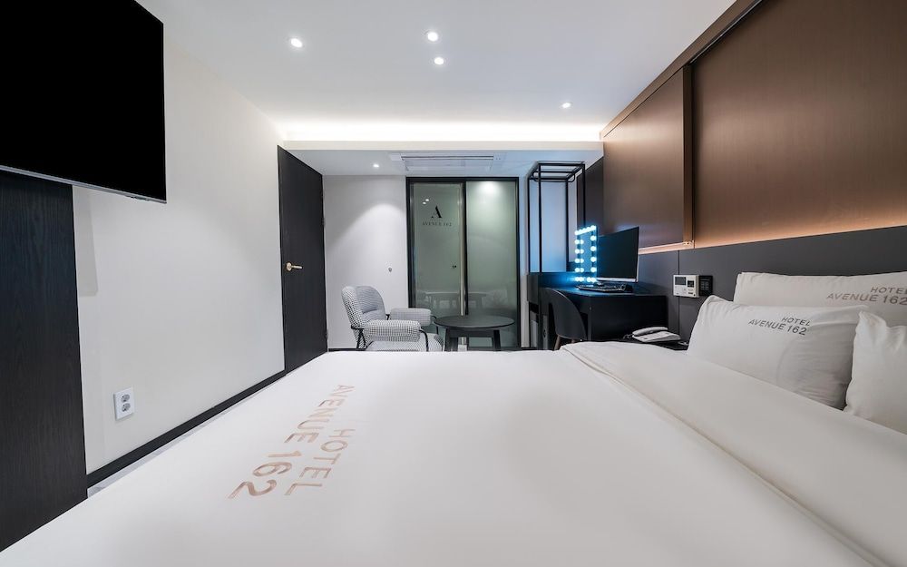 undefined Jongno Hotel Avenue 162 4