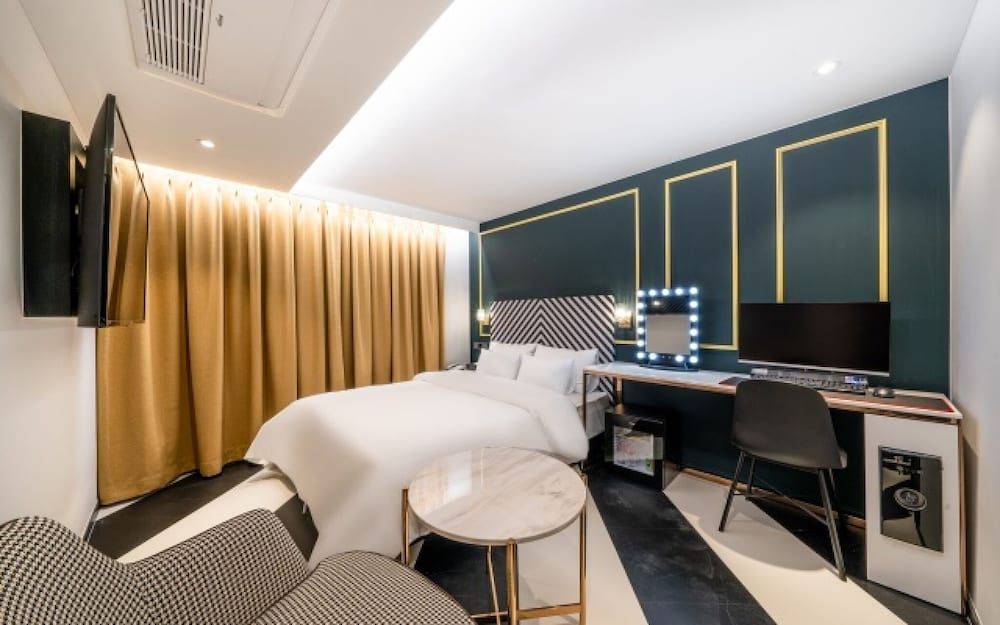 Jongno Hotel Laboum Room (Deluxe-Quick Entrance) 13