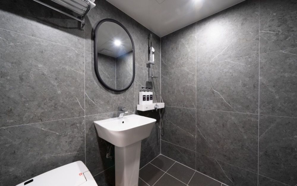 Jongno Hotel Laboum Room (Deluxe-Quick Entrance) 17