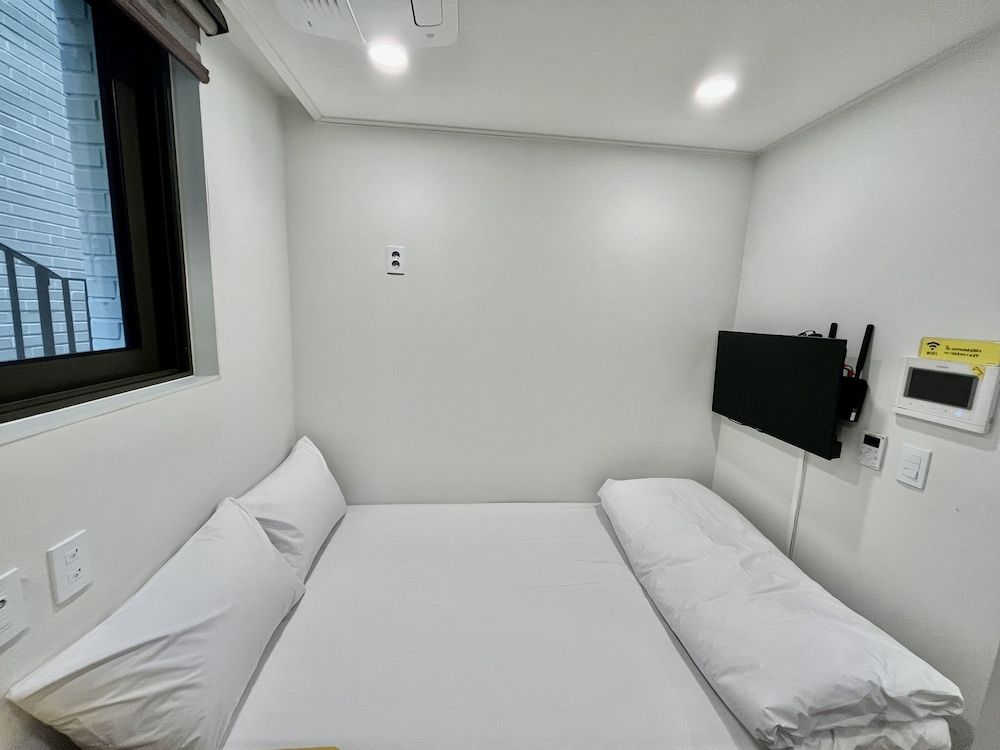 undefined 318 STAY 3