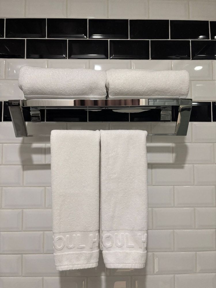 LE SEOUL HOTEL Standard Twin Room 3