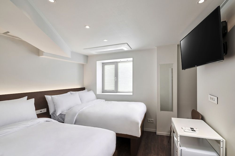 undefined H HOSTEL Itaewon 10