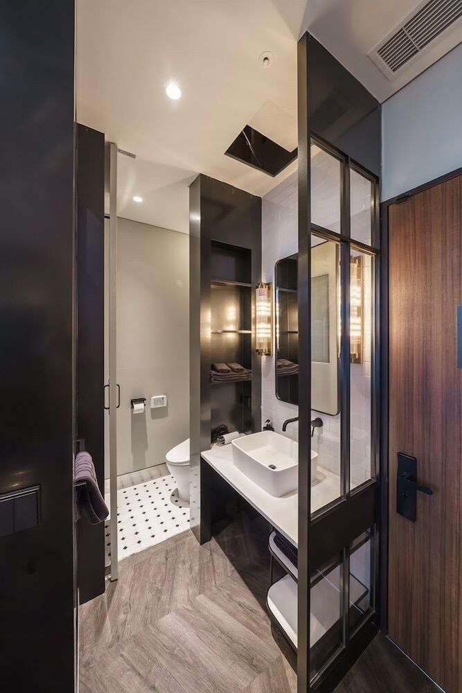 JUNIBINO HOTEL Hongdae Deluxe Double Room 5