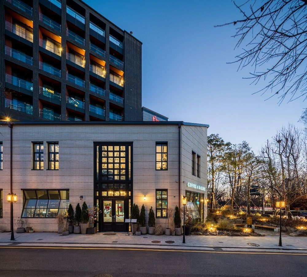 undefined JUNIBINO HOTEL Hongdae 4