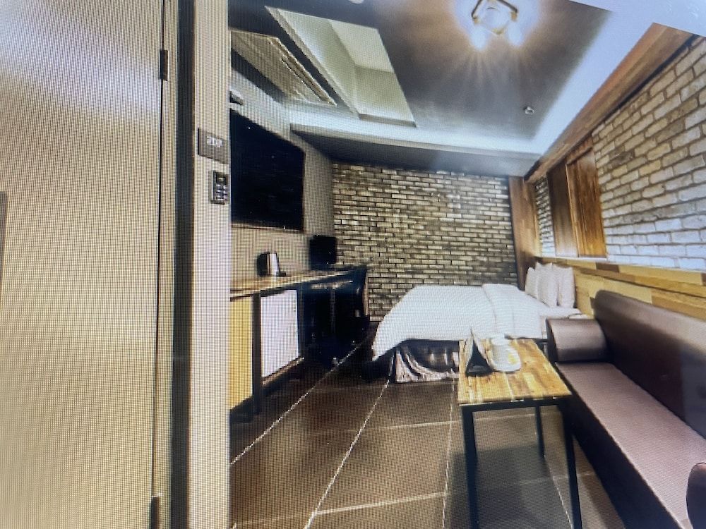 undefined Chamisso 9