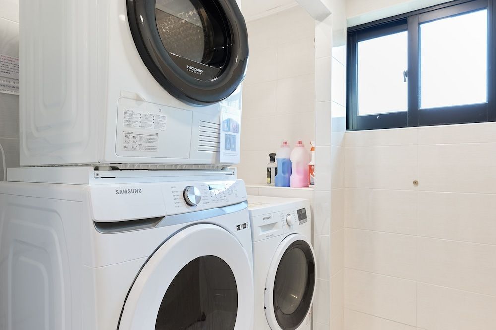 Snowflower Guesthouse Deluxe Double Room, Non Smoking [Fitness coupon + free buffet all day] 17