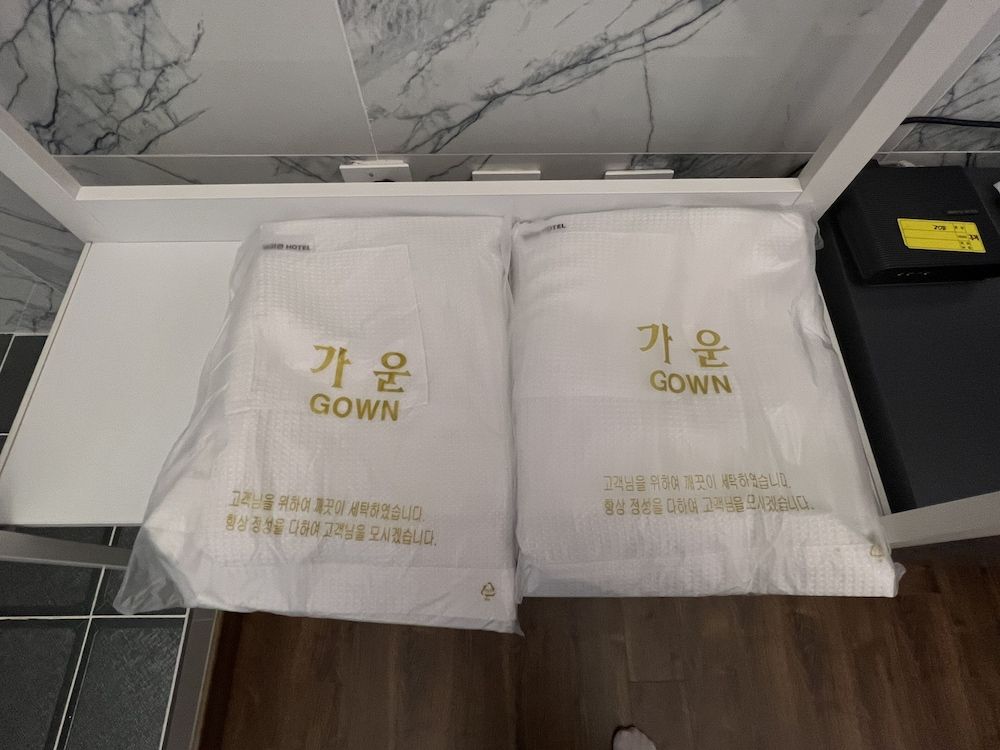 WOO MI GWAN HOTEL Deluxe Double Room 10