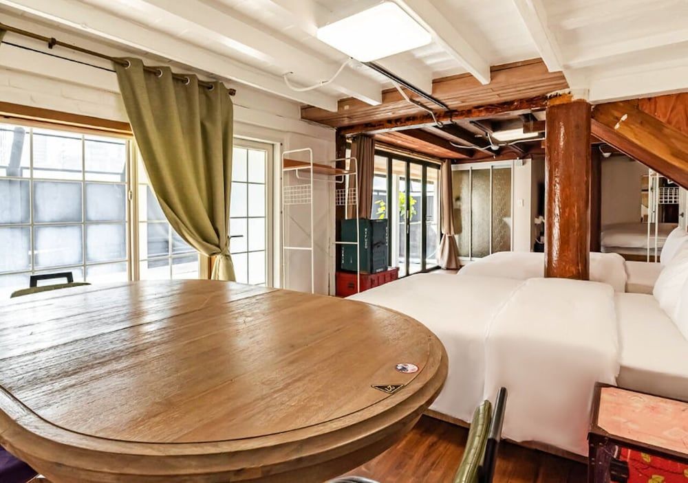 undefined WOO MI GWAN HOTEL 2