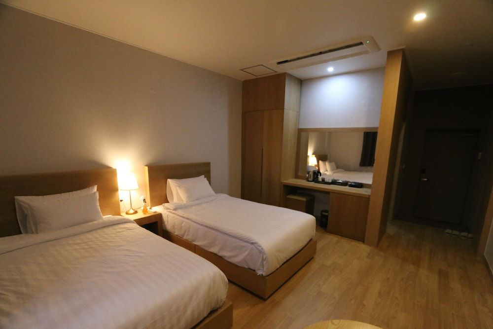 Daedunsan Hotel Standard Twin Room