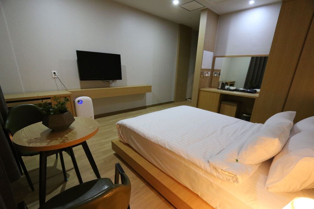 Daedunsan Hotel Standard Double Room 2