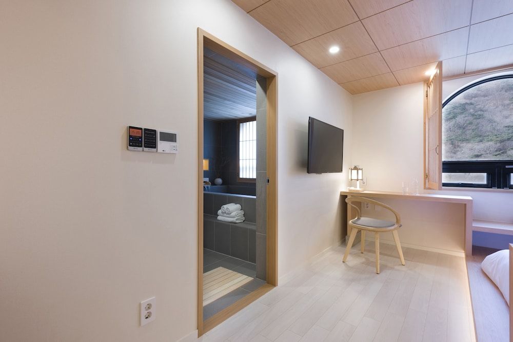 HOTEL YUSURIM Private Double Room 14