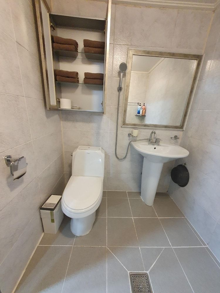 Sokcho Dderak Pension Basic Room, 1 Bedroom (Heabaragi) 5