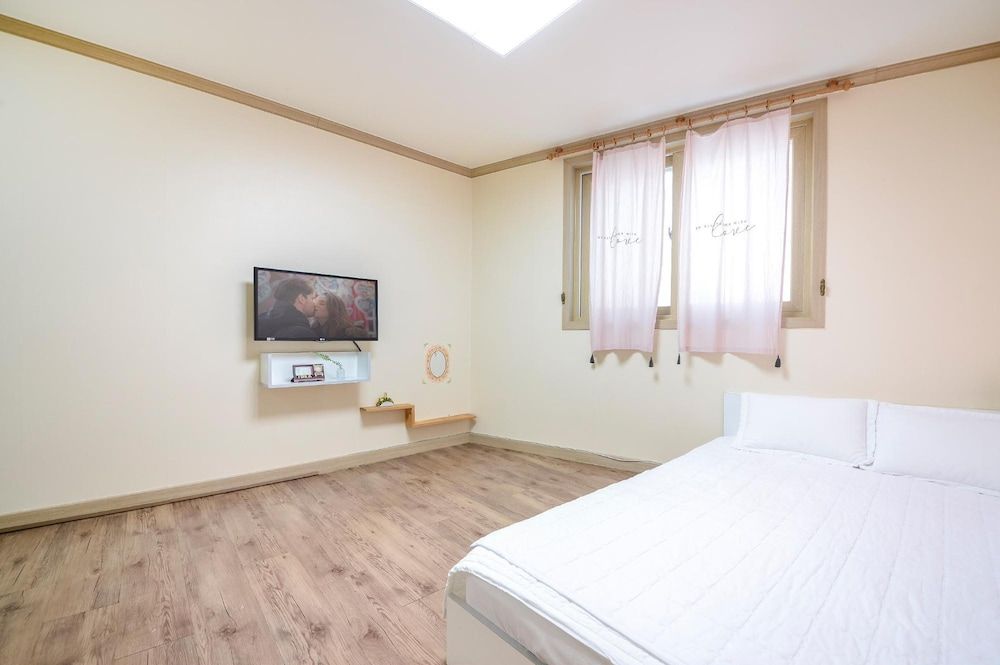 Sokcho Dderak Pension Basic Room, 1 Bedroom (Soosunhwa) 5