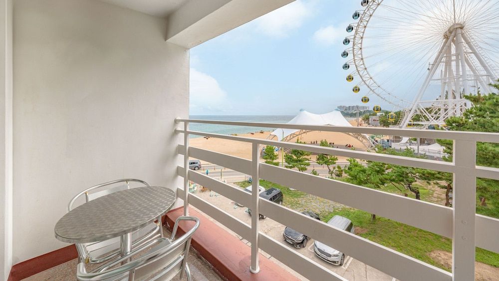 Sokcho Harmony Pension Basic Room, 1 Bedroom (402) 11