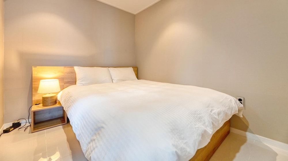 Sokcho Moreve Pension Basic Room, 1 Bedroom (A301(ocean view))
