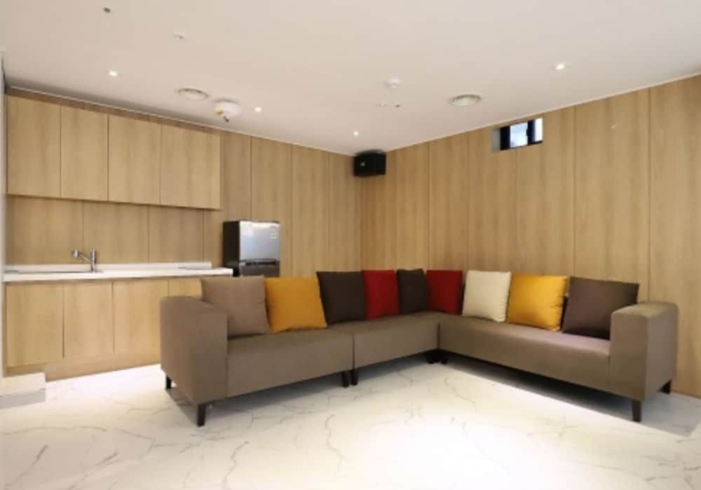 Biennale Hotel Event Room (B1) 4