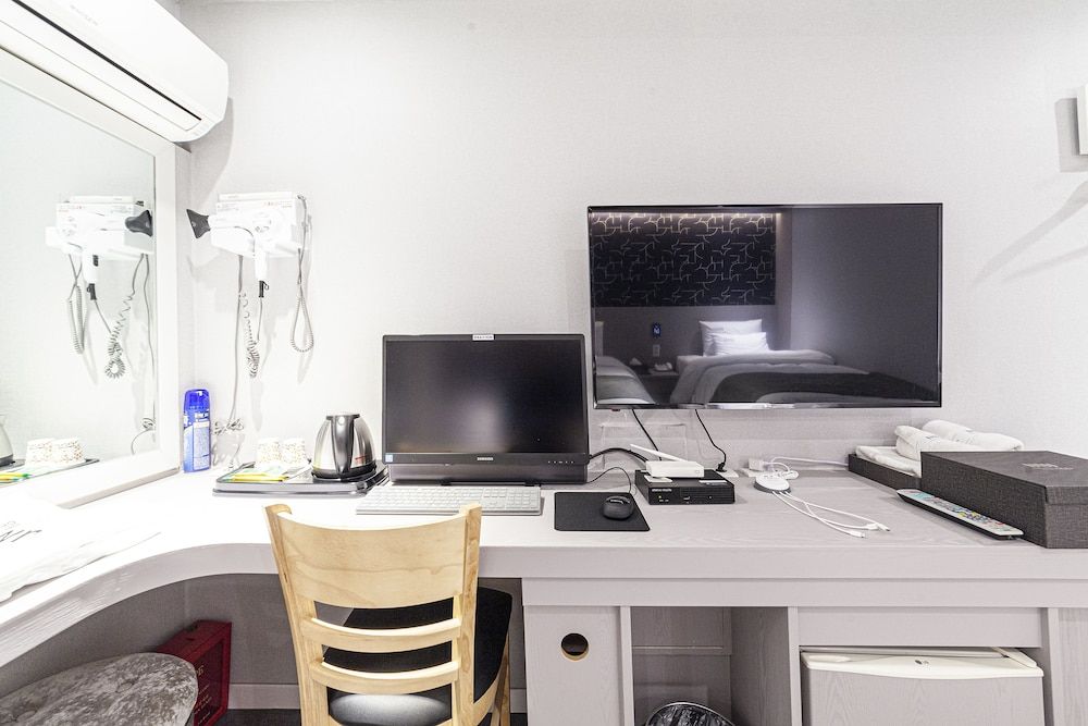 Business Hotel Duu Deluxe Twin Room 9