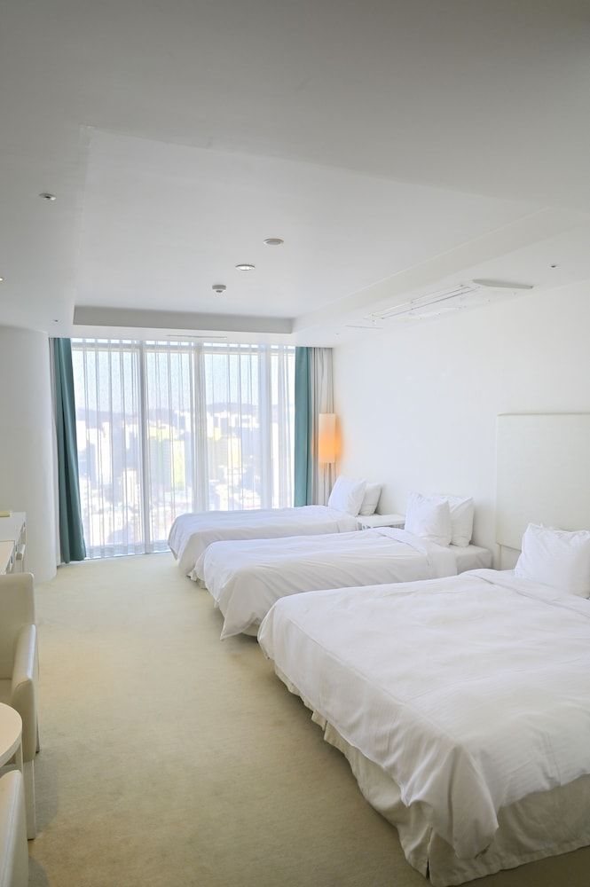 Ecograd Hotel Deluxe Triple Room