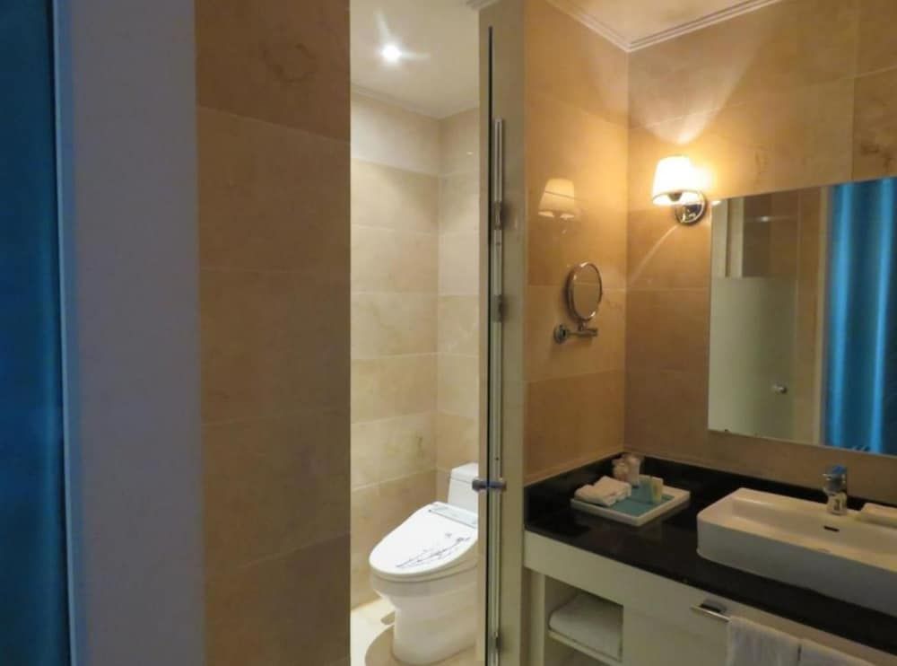 Ecograd Hotel Deluxe Twin Room 4