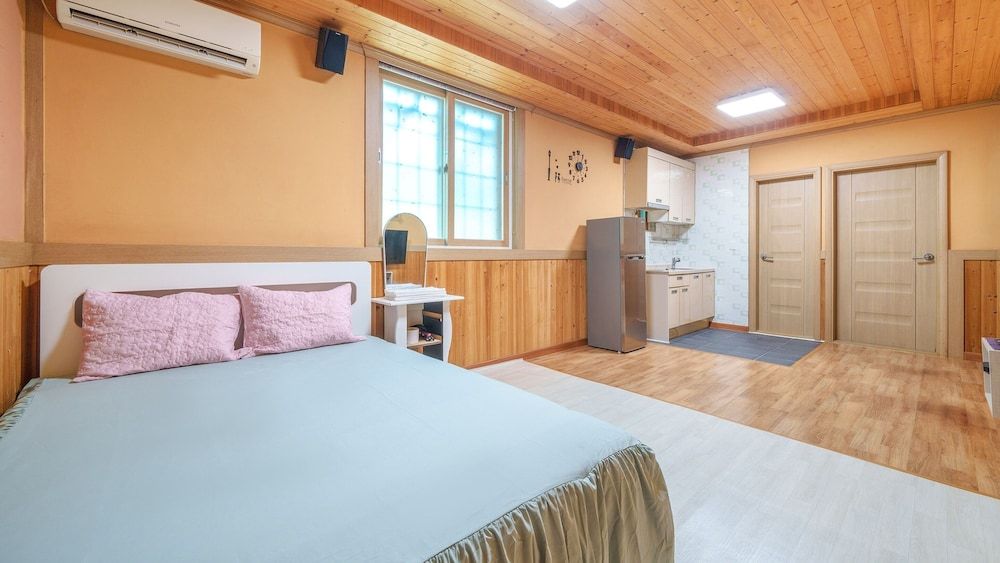 Suncheonman Muhan Dojan Pension Basic Room, 1 Bedroom (101) 3