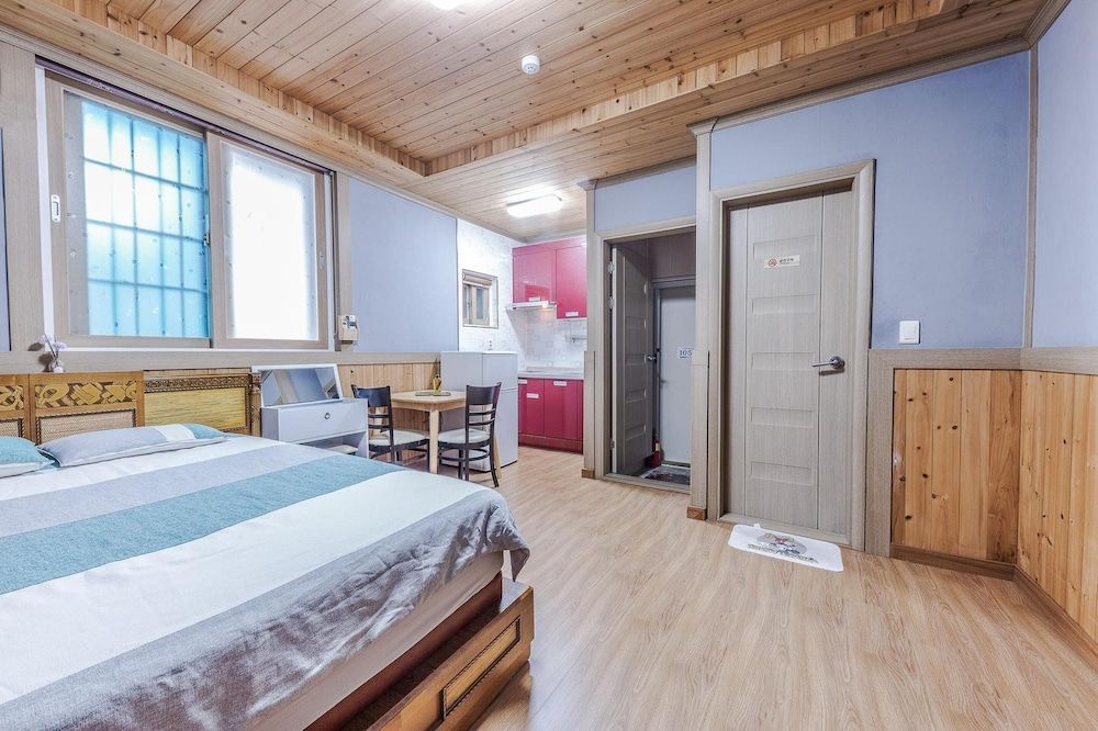 Suncheonman Muhan Dojan Pension Basic Room, 1 Bedroom (105) 4