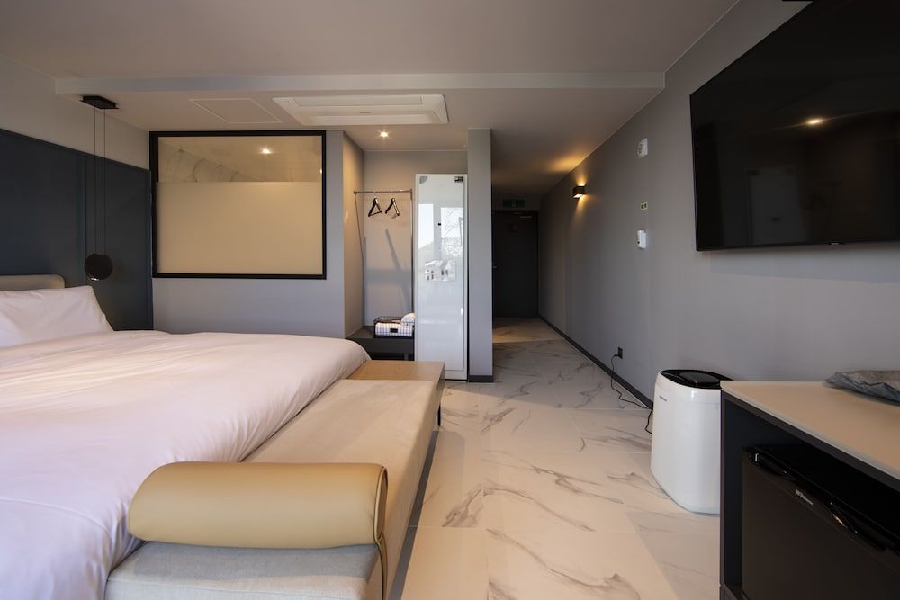 Brown Dot Hotel - Jangsaengpo Deluxe Double, City View