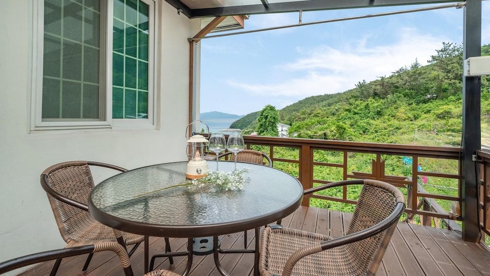 Yeosu Dulggot Pension Basic Room, 1 Bedroom (Somdari) 6