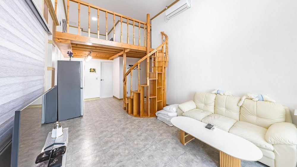 Yeosu Nukim Pension Basic Room, 1 Bedroom (103 ( Spa )) 10