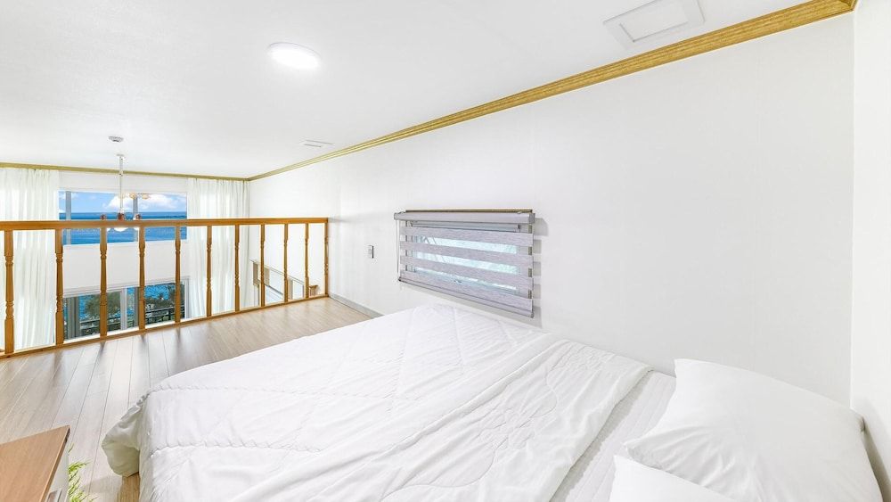 Yeosu Nukim Pension Basic Room, 1 Bedroom (103 ( Spa ))