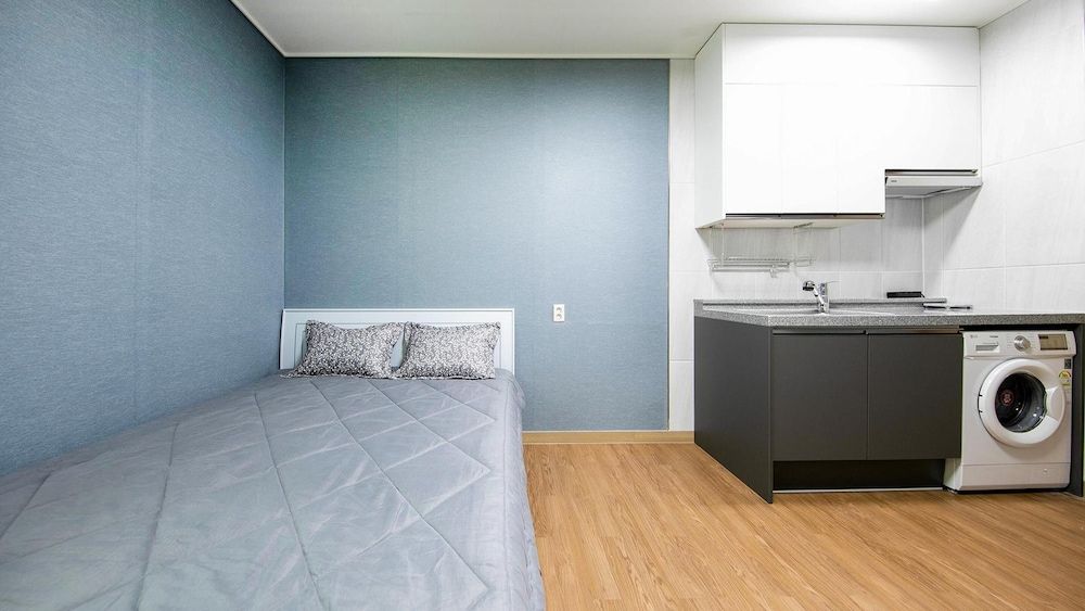 Yeosu Trip Pension Basic Room, 1 Bedroom (203) 4