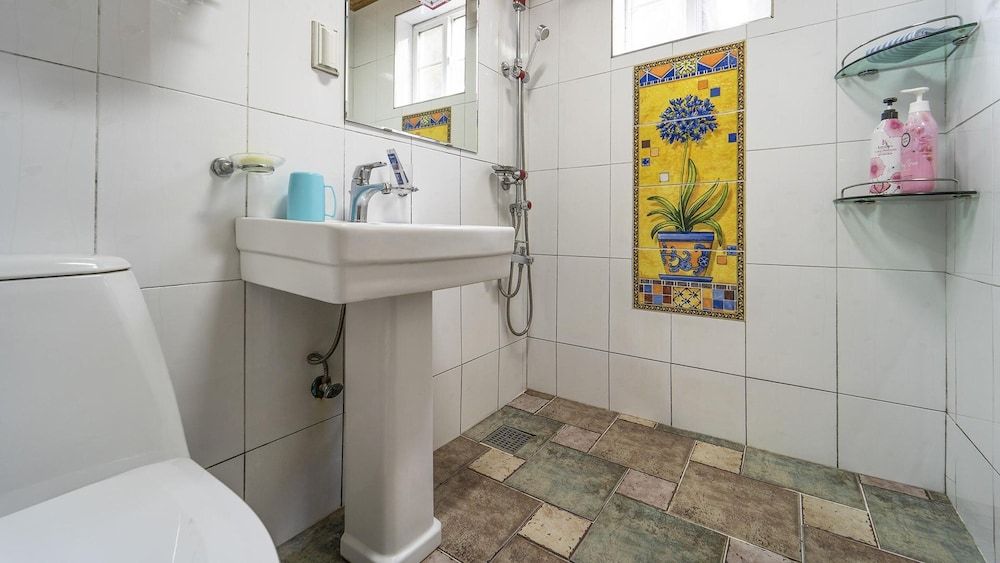 Yeosu Supsokae Pension Basic Room, 1 Bedroom (jongryeobang) 3