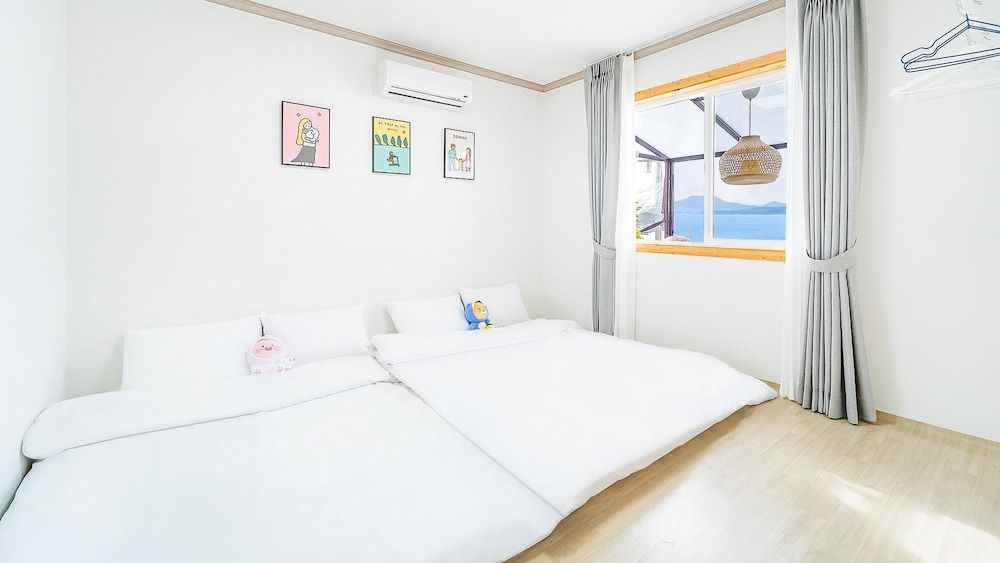 Yeosu Hi Mom Kids Family Pension Gold Basic Room, 2 Bedrooms (Bada4(Ocean view)-Kidsroom) 2