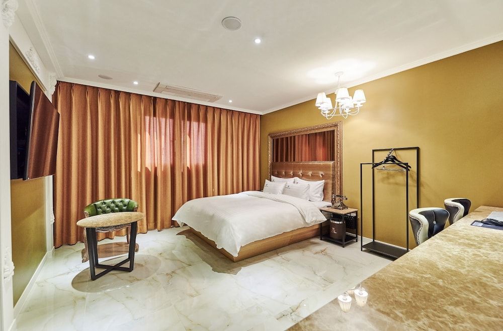 Hotel The Class Standard Double Room 2