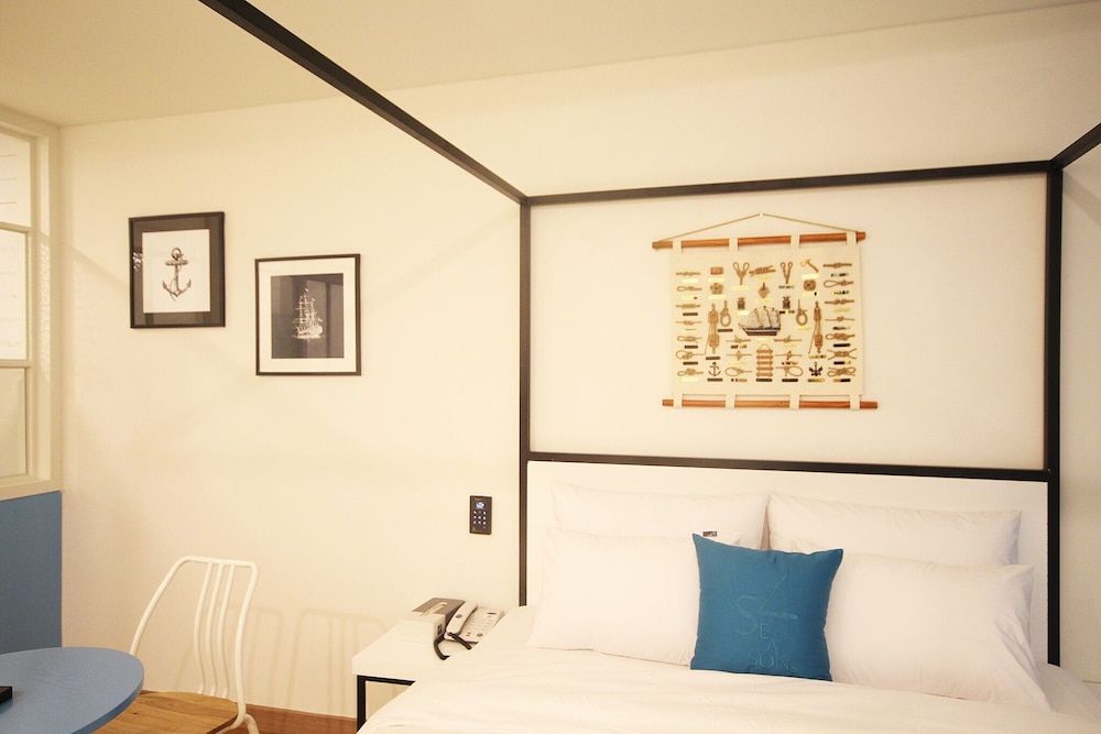 Iksan Fourseason Hotel Standard Double Room, Non Smoking 3