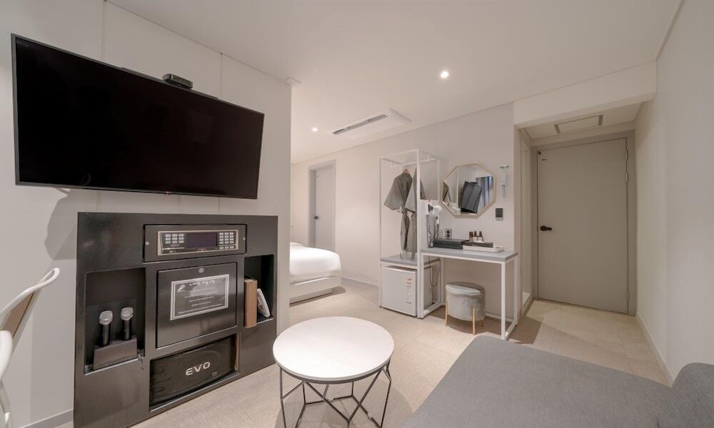 No25 hotel Jeonjusanjeong Suite 6