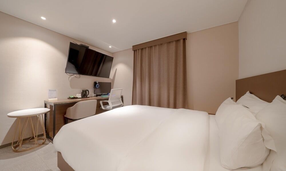 No25 hotel Jeonjusanjeong Superior Double Room 4