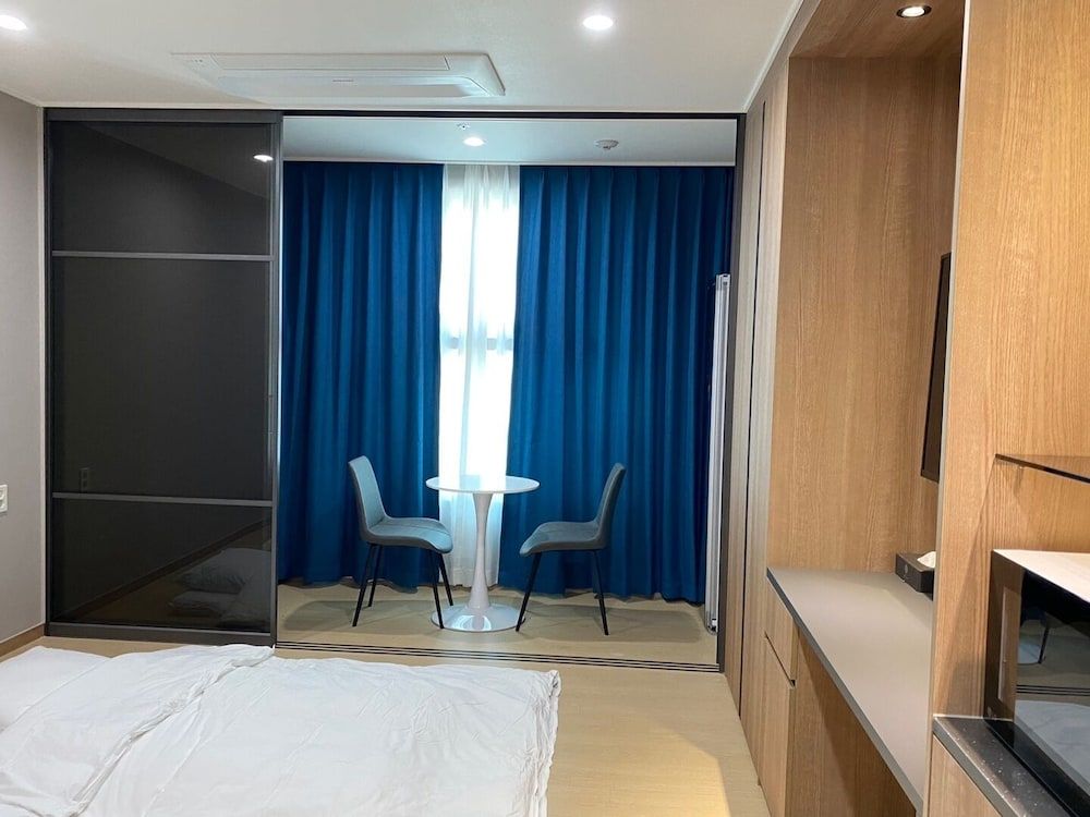 Jeonju Signature Hotel Ondol Room 3