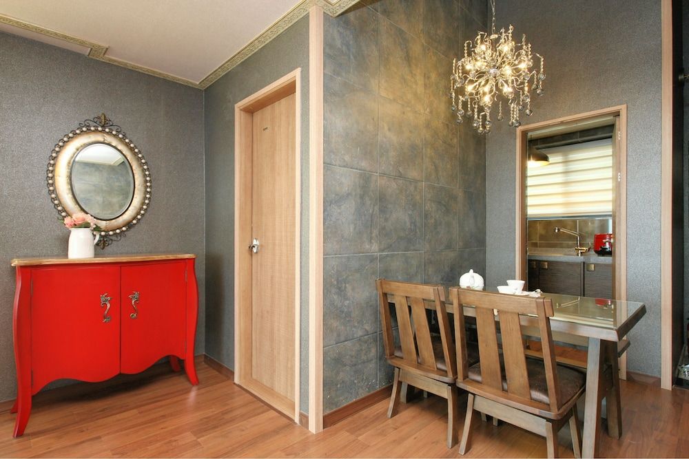 Busan Pension Chaeum Duplex (A402) 8