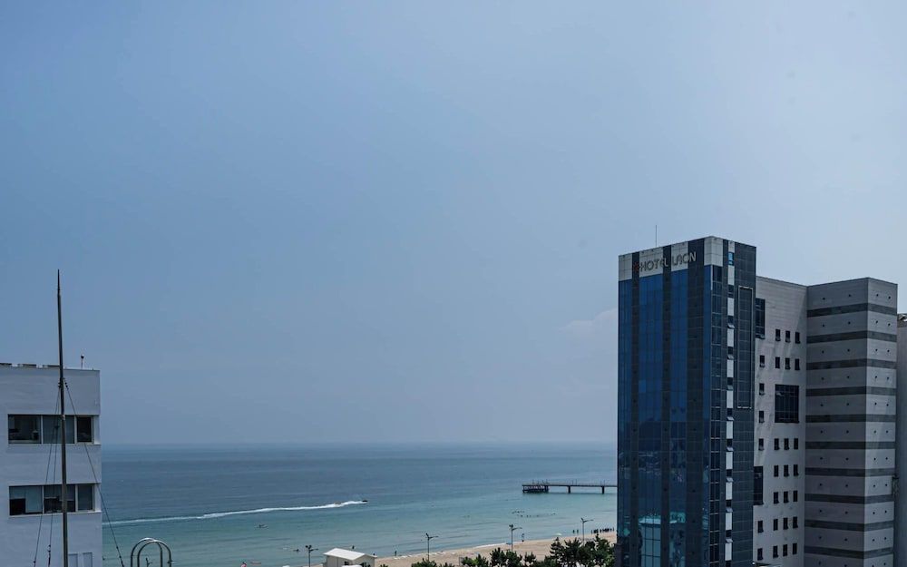 Busan Songjeong Brown dot Room (Deluxe Double Partial Ocean View (Hig) 16