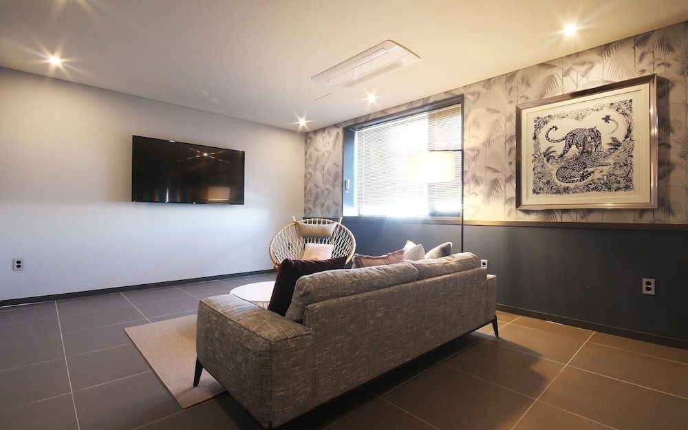 Busan Songjeong Brown dot Room (Suite Ocean View (Signature Panoramic) 7