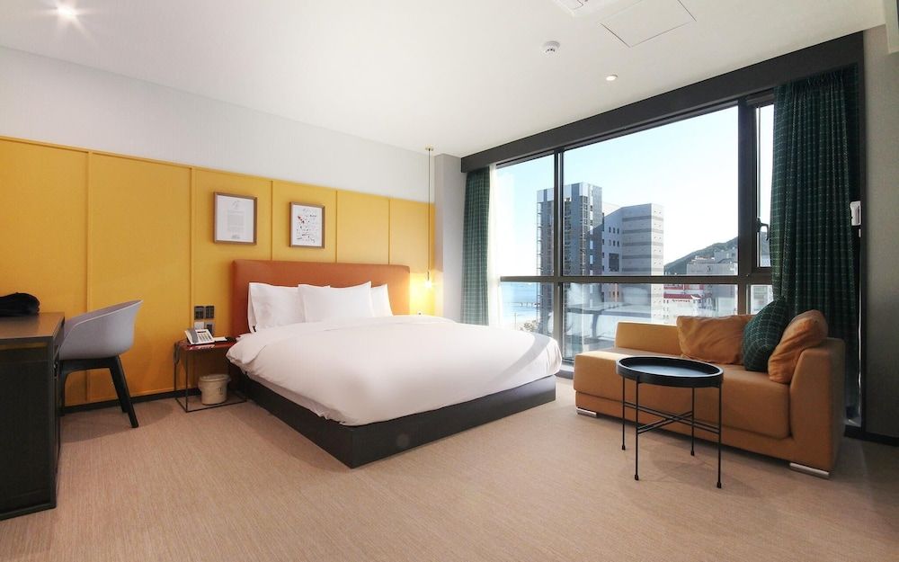 Busan Songjeong Brown dot Room (Deluxe Double Partial Ocean View (Hig) 9