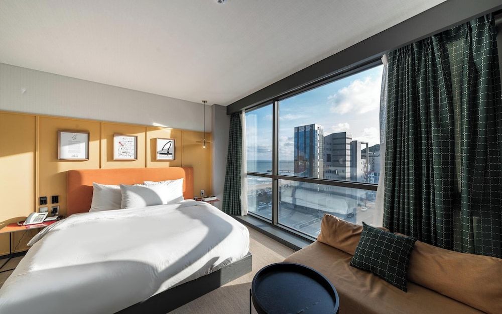 Busan Songjeong Brown dot Room (Deluxe Double Partial Ocean View (Hig) 20