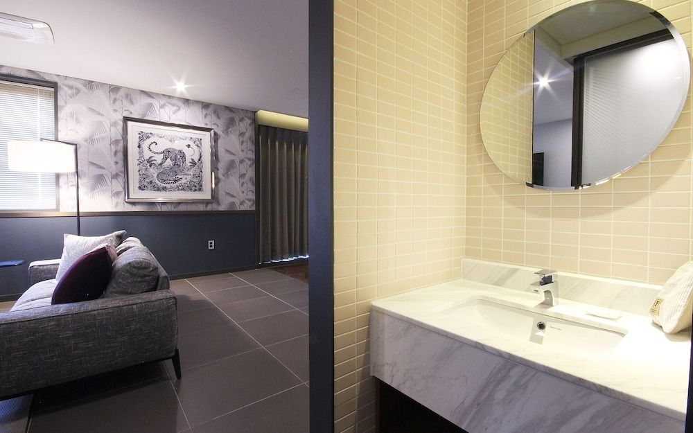 Busan Songjeong Brown dot Room (Suite Ocean View (Signature Panoramic) 8