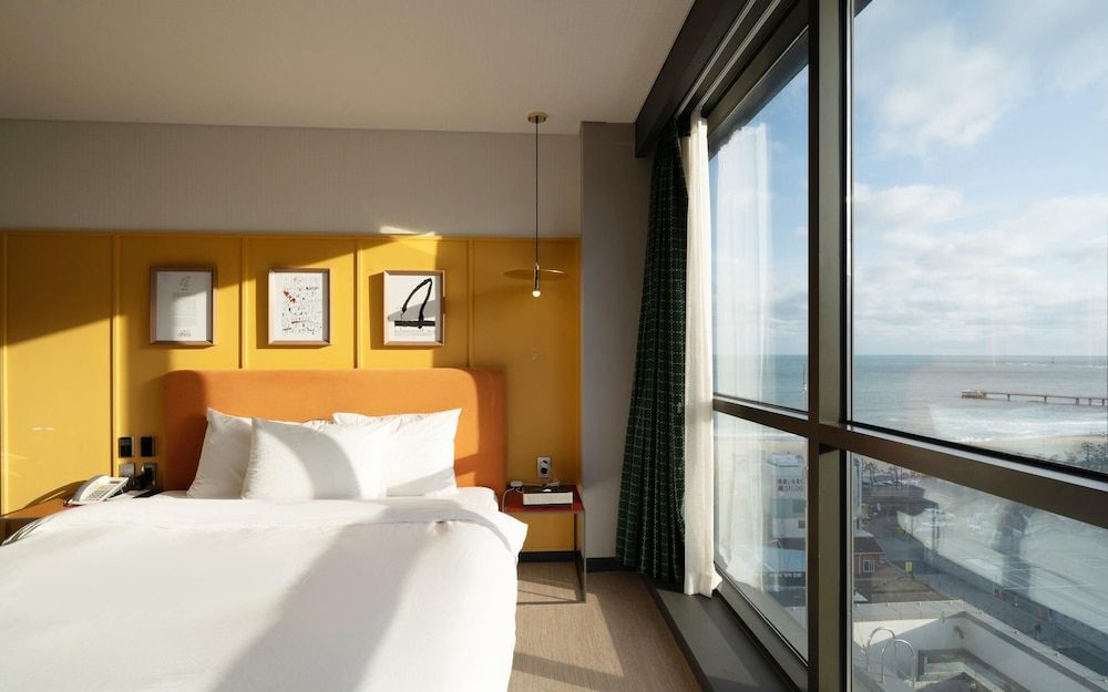Busan Songjeong Brown dot Room (Deluxe Double Partial Ocean View (Hig) 3