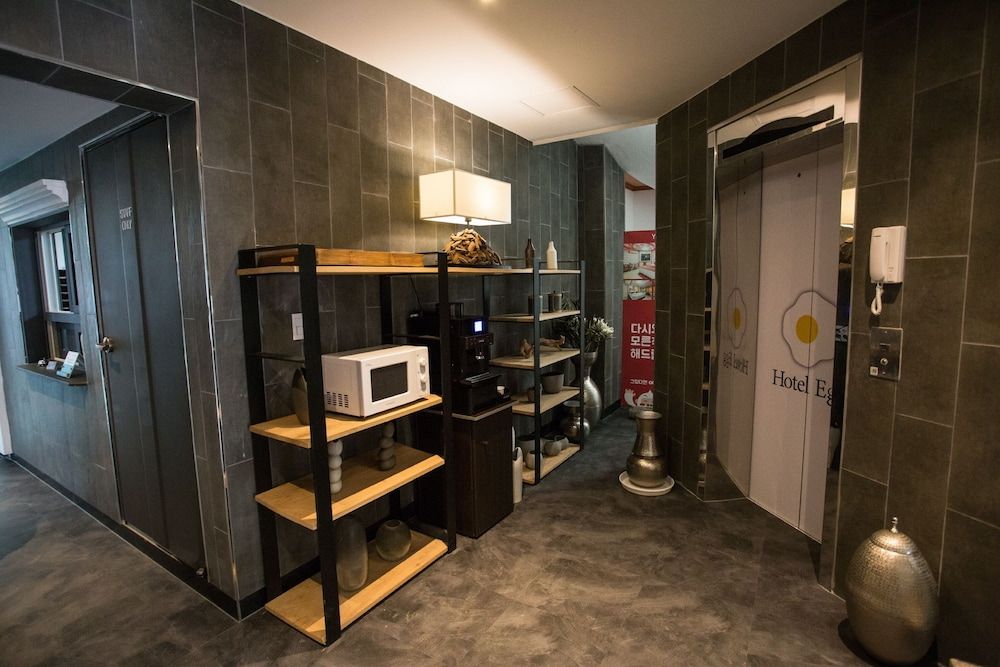 undefined Hotel Egg 8