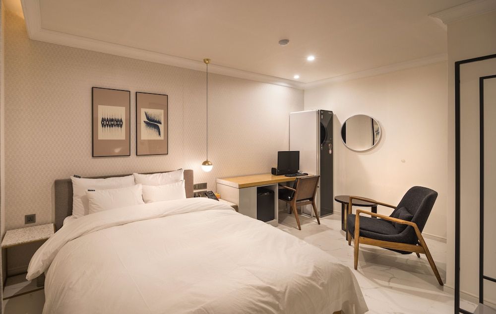 undefined Busanjin Brown-dot hotel 4