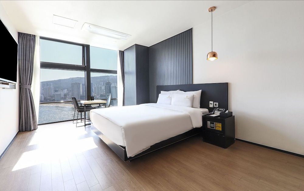 Gwanganli Hotel Ocean View Suite Ocean view Double (Full Ocean View) 3